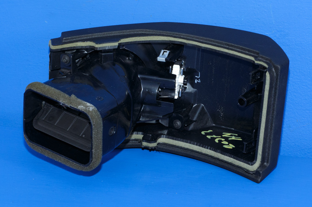 Dashbord friskluftdyse høyre til Land Rover Discovery 2009-2017 (Type IV)  