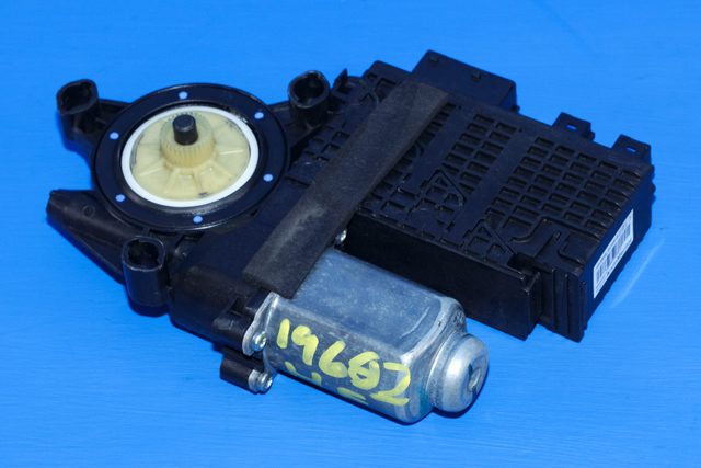 Ruteheis, kun motor, høyre foran til Citroën C4, Picasso 2006-2013 (Type I) (CITROEN|96 824955 80|)