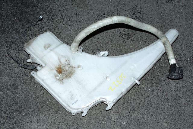 Spylertank foran til BMW 1-Serie 2004-2011 (E81/E82/E87/E88) (E81/E82/E87/E88) (BMW|7 068 998|)