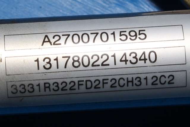 Dyseskinne (fuelrail) til Mercedes B-Klasse 2011-2018 (W246) (W246) (MERCEDES|A 270 070 15 95|)