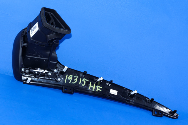 Dashbord friskluftdyse høyre til Hyundai Santa Fe 2012-2020 (Type III)  