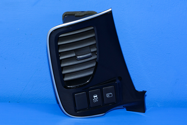 Dashbord friskluftdyse venstre til Mitsubishi Outlander, 2015-->> (Type III, Fase 2)  