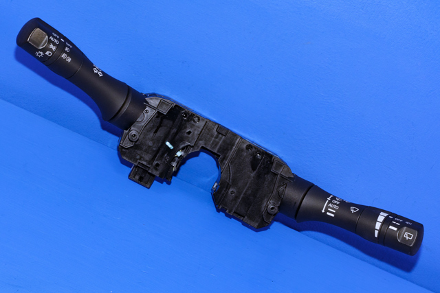 Bryter combi til Nissan Leaf 2011-2017 (Type I)