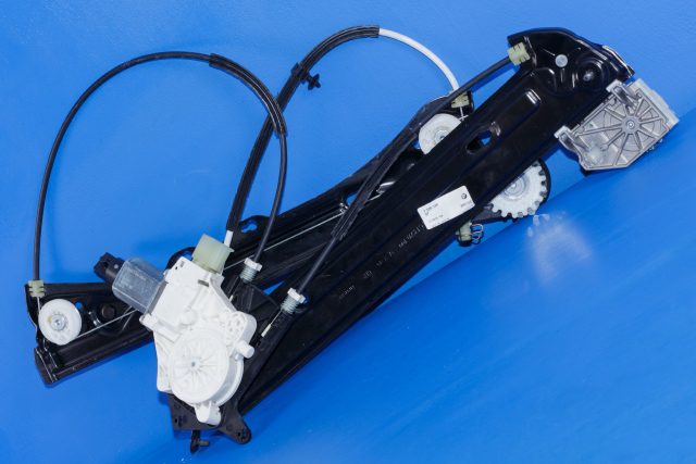 Ruteheis høyre foran til BMW 4-Serie, 2013-2020 (F32/F33/F36) (F32/F33/F36) (BMW|7 046 032)