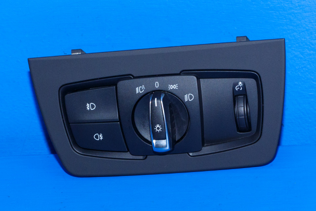 Bryter lys til BMW 4-Serie, 2013-2020 (F32/F33/F36) (F32/F33/F36) (BMW|9 393 947)