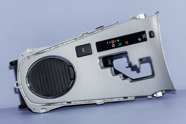 Dashbord diverse til Toyota Avensis, 2009-2015 (Type III, Fase 1)