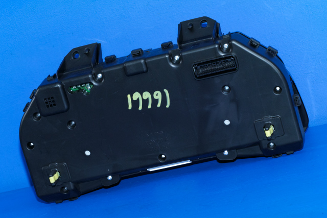Instrumentpanel til Toyota Avensis 2009-2015 (Type III, Fase 1) (DENSO|257470-1074|83800-05K92|)