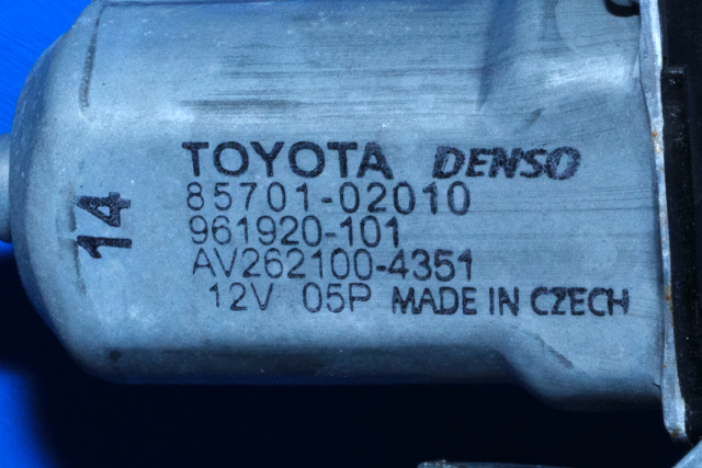 Ruteheis venstre bak til Toyota Avensis 2009-2015 (Type III, Fase 1) (DENSO|961920-101|85701-02010|)