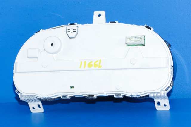 Instrumentpanel til Mitsubishi Outlander 2007-2010 (Type II, Fase 1) (MITSUBISHI|8100A115|)