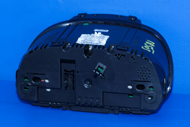 Instrumentpanel til BMW 1-Serie 2004-2011 (E81/E82/E87/E88) (E81/E82/E87/E88) (BORG|1024955-75|9 141 477|)