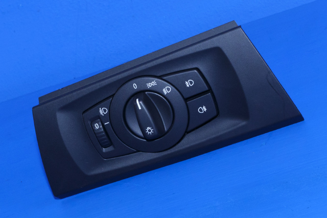 Bryter lys til BMW 3-Serie, 2005-2011 (E90/E91/E92/E93) (E90/E91/E92/E93) (BMW|6 932 794)