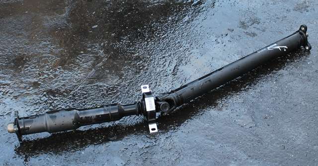 Mellomaksel bakre til BMW 4-Serie 2013-2020 (F32/F33/F36) (F32/F33/F36) (BMW|8 642 910|)