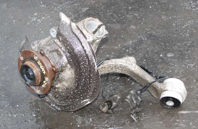 Hjulspindel høyre foran til BMW 4-Serie, 2013-2020 (F32/F33/F36) (F32/F33/F36) 