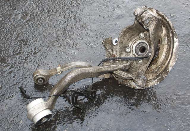 Hjulspindel venstre foran til BMW 4-Serie 2013-2020 (F32/F33/F36) (F32/F33/F36)