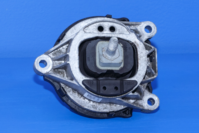 Motorfeste til BMW 4-Serie 2013-2020 (F32/F33/F36) (F32/F33/F36) (BMW|6 856 405-02|)