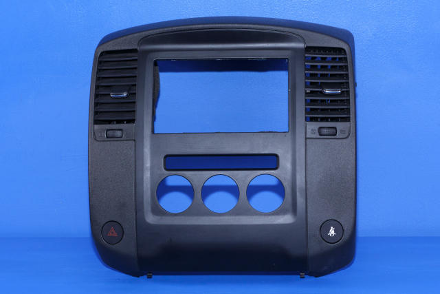 Dashbord friskluftdyse midtkonsoll til Nissan Pathfinder, 2010-2014 (Fase 2) (R51) (R51)