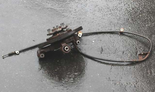 Hjulspindel venstre bak til Nissan Pathfinder 2010-2014 (Fase 2) (R51) (R51)