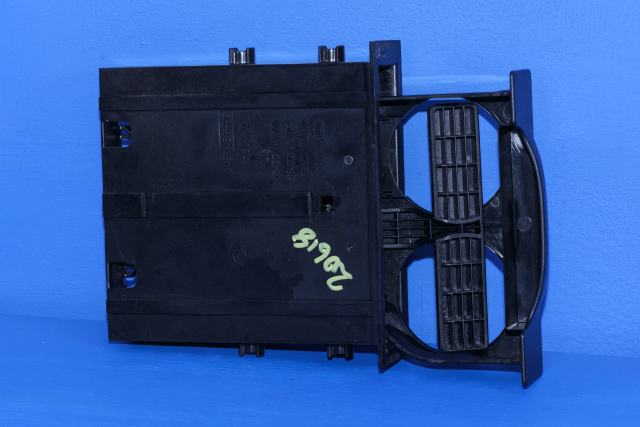 Dashbord koppholder til Nissan King Cab 2002-2011 (Fase 2) (D22/NP300) (D22/NP300) 