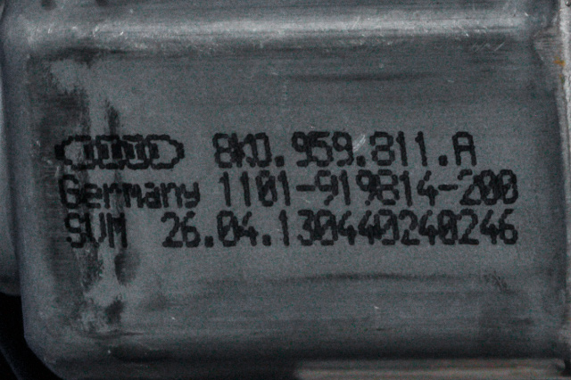 Ruteheis venstre bak til Audi A4 2007-2014 (Type IV) (B8) (B8) (VAG|8K0 959 811 A|)