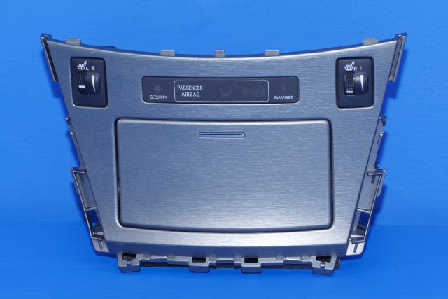 Dashbord askebeger til Toyota Avensis, 2009-2015 (Type III, Fase 1)