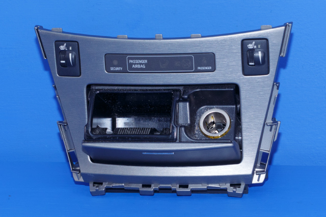 Dashbord askebeger til Toyota Avensis 2009-2015 (Type III, Fase 1)  