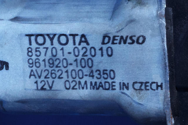 Ruteheis høyre foran til Toyota Avensis 2009-2015 (Type III, Fase 1) (DENSO|912020-103|85710-05050-C|)