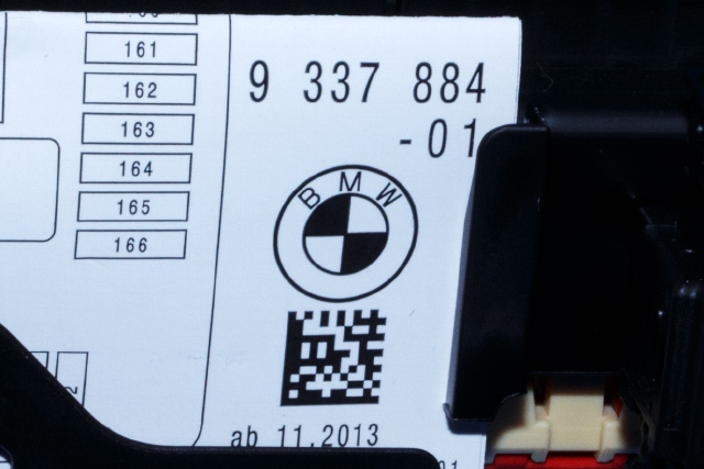 Sikringsboks til BMW 3-Serie 2012-2018 (F30/F31/F34) (F30/F31/F34) (BMW|61.14-9 337 884|)