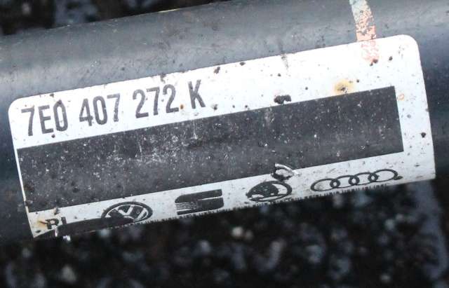 Drivaksel høyre foran, diesel/manuell til VW Transporter / Caravelle 2009-2015 (Fase 2) (T5) (T5) (VAG|7E0 407 272 K|)