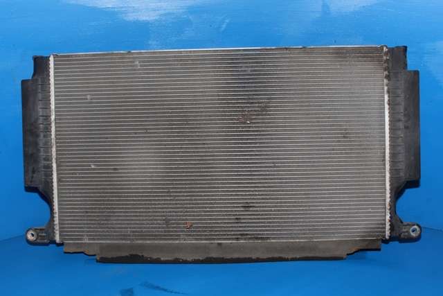 Radiator (manuell gir) til Toyota Avensis 2009-2015 (Type III, Fase 1)  (VALEO|M135676 D|16400-0R061-B|)