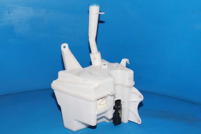 Spylertank foran til Toyota Avensis 2009-2015 (Type III, Fase 1)  (TOYOTA|85350-05090|)