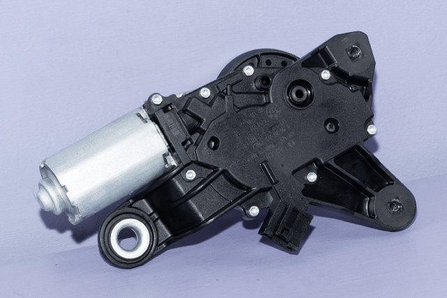 Viskermotor bakrute til BMW 5-Serie 2010-2017 (F10/F11) (F10/F11) (BOSCH|0 390 201 213|7 213 233|)