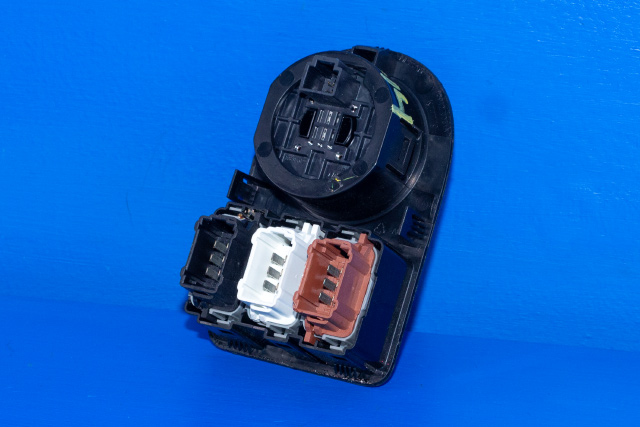 Bryter diverse til Nissan Qashqai 2007-2010 (Type I, Fase 1)  