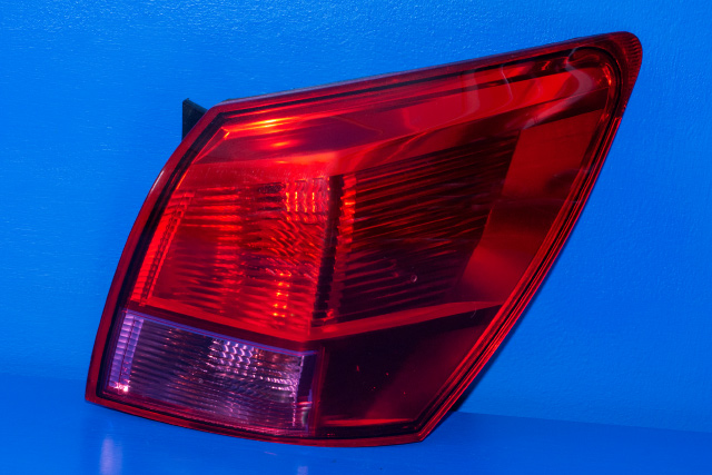 Baklykt høyre ytre til Nissan Qashqai, 2007-2010 (Type I, Fase 1)