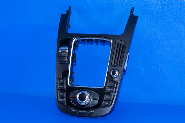 Bilstereo navigasjon betjeningspanel til Audi A4, 2007-2014 (Type IV) (B8) (B8) (VAG|8T0 919 611 WFX)