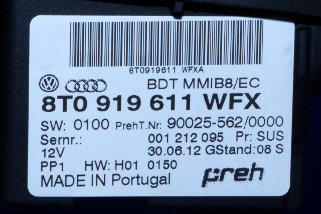 Bilstereo navigasjon betjeningspanel til Audi A4 2007-2014 (Type IV) (B8) (B8) (VAG|8T0 919 611 WFX|)