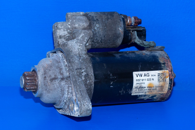 Starter diesel til VW Transporter / Caravelle 2009-2015 (Fase 2) (T5) (T5) (BOSCH|0 001 123 028|02Z 911 023 N|)