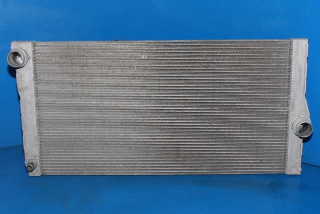 Radiator (automat gir) til BMW 5-Serie 2010-2017 (F10/F11) (F10/F11) (BEHR|X0008001|17.11-8 509 176|)