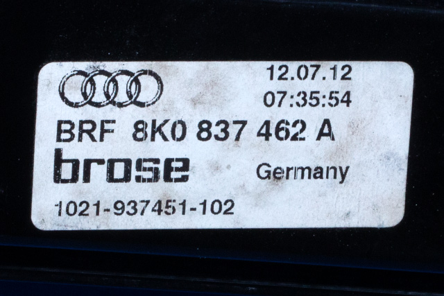 Ruteheis høyre foran til Audi A4 2007-2014 (Type IV) (B8) (B8) (VAG|8K0 959 802 A|)