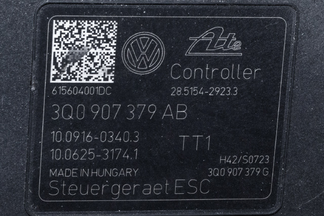 ABS sentral til VW Passat 2015-2019 (Fase 1) (B8) (B8) (VAG|3Q0 614 517 AB|3Q0 907 379 AB|)