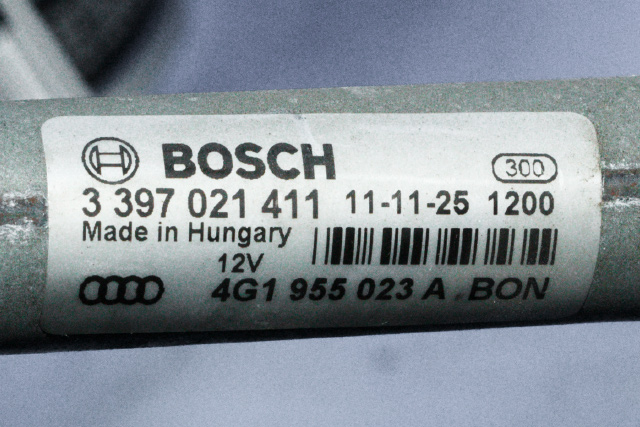 Viskermotor frontrute komplett m/overføring til Audi A6 2011-2014 (Type IV, Fase 1) (C7) (C7) (VAG|4G1 955 023 A|)