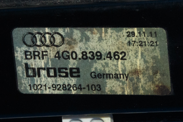 Ruteheis høyre bak til Audi A6 2011-2014 (Type IV, Fase 1) (C7) (C7) (VAG|8K0 959 812 A|)
