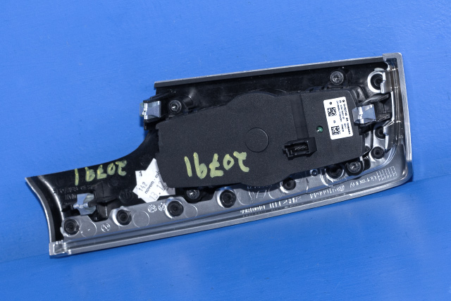 Bryter lys til BMW 5-Serie 2010-2017 (F10/F11) (F10/F11) (BMW|9 192 744|)
