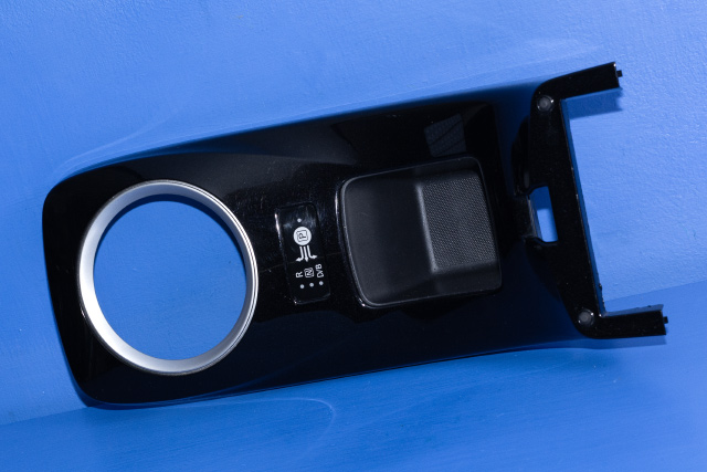 Dashbord diverse til Nissan Leaf 2011-2017 (Type I)