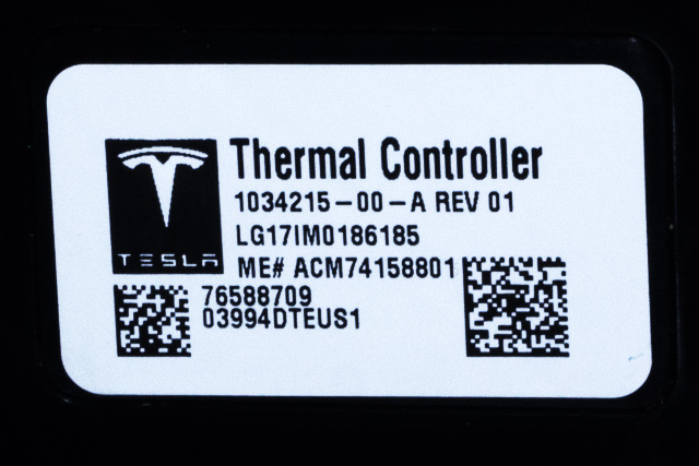 Styreenhet diverse til Tesla Model S 2016-2021 (Fase 2)  (TESLA|1034215-00-A|)
