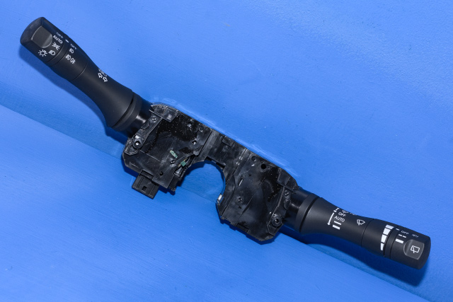 Bryter combi til Nissan Leaf, 2011-2017 (Type I)