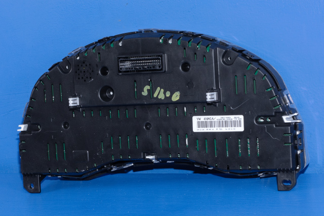 Instrumentpanel til Nissan Leaf 2011-2017 (Type I)  (NISSAN|24810-4NM0A|)