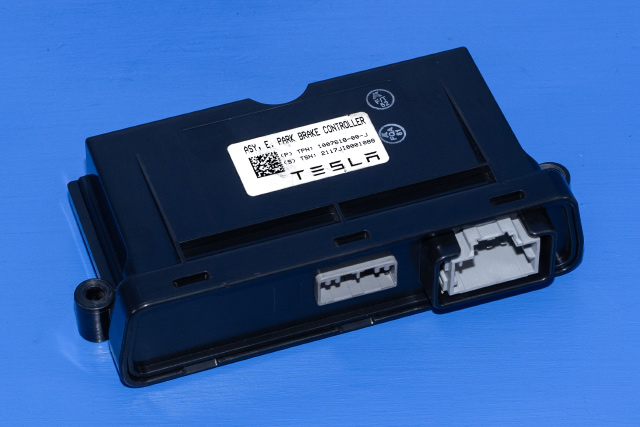 Styreenhet elektrisk parkbrems (EPB - Electric Parking Brake) til Tesla Model S, 2016-2021 (Fase 2)  (TESLA|1007618-00-J)