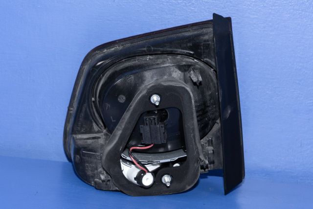 Baklykt venstre indre til VW Tiguan 2007-2011 (Type I, Fase 1)  (VAG|5N0 945 093 B|)