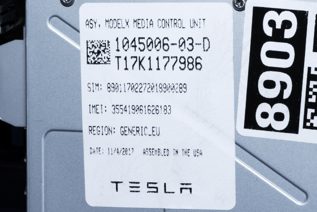 Multimedia display (MCU - Media Controller Unit) til Tesla Model S 2016-2021 (Fase 2) (TESLA|1045006-03-D|)