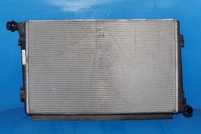 Radiator (manuell gir) til Škoda Octavia, 2009-2013 (Type II, Fase 2) (VAG|1K0 121 251 AK)